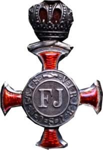 Krzyż Zasługi Cywilnej- srebrny z koroną-insygnium.png